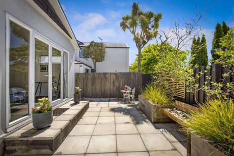 Photo of property in 126 Hamilton Avenue, Ilam, Christchurch, 8041