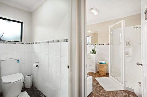 Photo of property in 13 Zeus Avenue, Henderson, Auckland, 0612