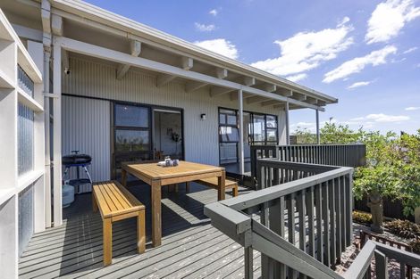 Photo of property in 219 Royal Road, Massey, Auckland, 0614