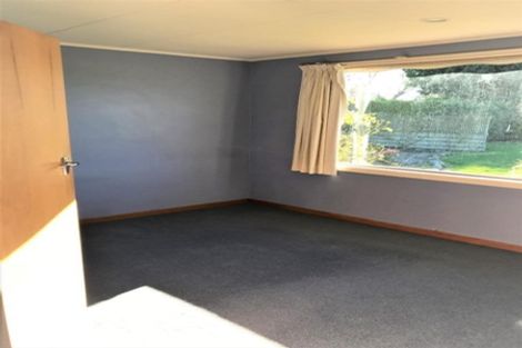 Photo of property in 18 Caulfield Road, Rakahouka, Invercargill, 9876