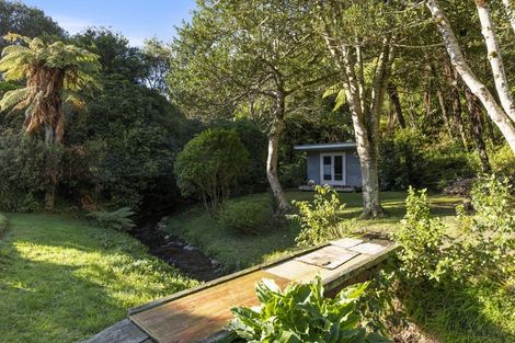 Photo of property in 17 Sunny Grove, Wainuiomata, Lower Hutt, 5014