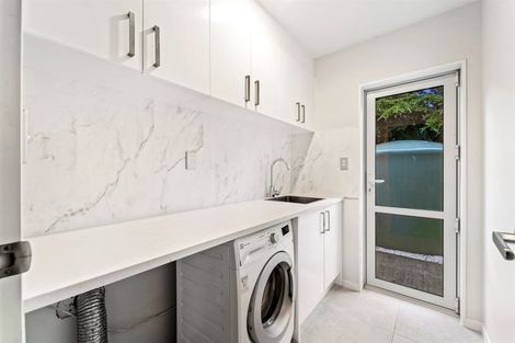 Photo of property in 40a Acacia Road, Torbay, Auckland, 0632