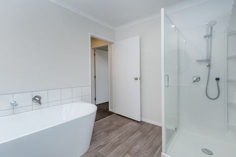 Photo of property in 6 Ataahua Place, Featherston, 5710