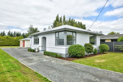 Photo of property in 109 Seaward Road, Edendale, 9825