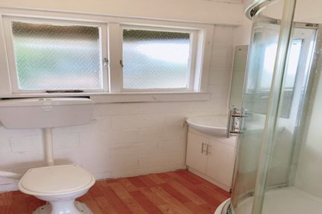 Photo of property in 329 East Coast Road, Mairangi Bay, Auckland, 0630