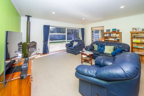 Photo of property in 15 Roderick Place, Rototuna, Hamilton, 3210