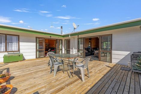 Photo of property in 17 Huia Street, Waikawa, Picton, 7220