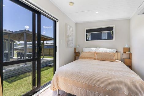 Photo of property in 420a Rangi Avenue, Whangamata, 3620