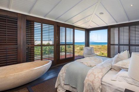 Photo of property in 6 Tuatua Lane, Omaha, 0986