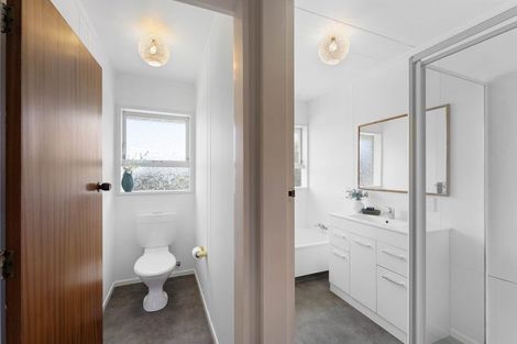 Photo of property in 49 Sylvan Avenue, Waikanae, 5036