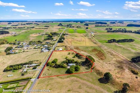Photo of property in 42 Waitarere Beach Road, Waitarere, Levin, 5574