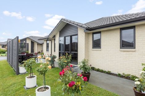 Photo of property in Frimley Village, 26/23 Matariki Avenue, Frimley, Hastings, 4120