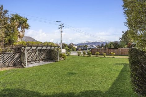 Photo of property in 229 Beacon Point Road, Wanaka, 9305