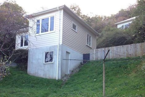 Photo of property in 67 Gladstone Road, Dalmore, Dunedin, 9010