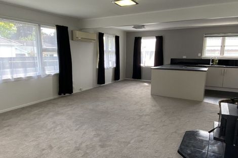 Photo of property in 1/6 Oakhurst Place, Russley, Christchurch, 8042