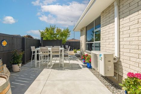 Photo of property in 1/47 Kawau Crescent, Bromley, Christchurch, 8062