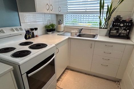 Photo of property in 3/23 Inverness Road, Browns Bay, Auckland, 0630