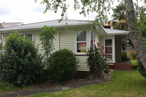 Photo of property in 15 Aurora Terrace, Hillcrest, Hamilton, 3216