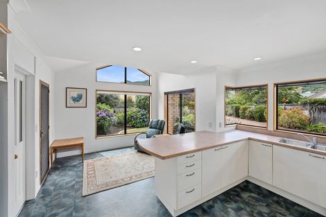 Photo of property in 30 Cranbrook Grove, Waikanae, 5036