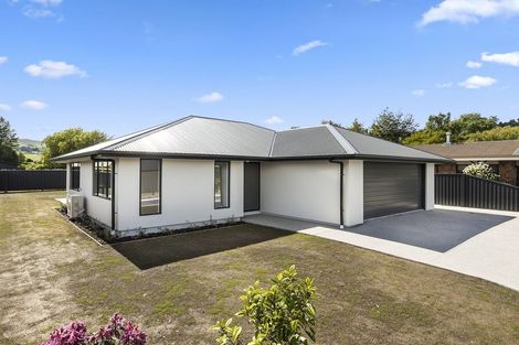 Photo of property in 8 Magnolia Lane, Mosgiel, 9024