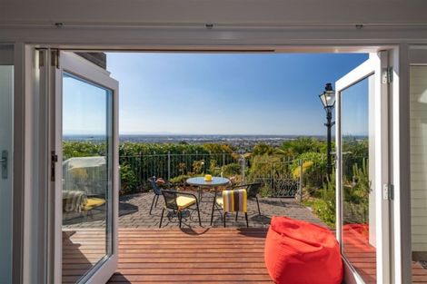 Photo of property in 4 Kidson Terrace, Cashmere, Christchurch, 8022