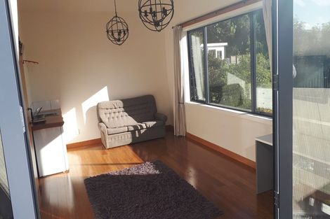 Photo of property in 82 Paremata Road, Paremata, Porirua, 5024