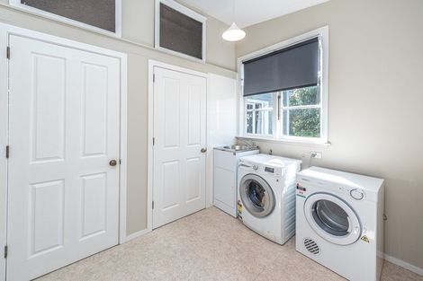 Photo of property in 42 Gloag Street, Waverley, 4510