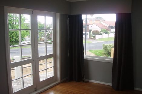 Photo of property in 4 Kent Street, Gate Pa, Tauranga, 3112