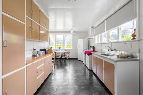 Photo of property in 69 Roslyn Street, Taumarunui, 3920