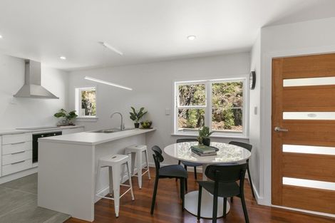 Photo of property in 138 Miromiro Road, Normandale, Lower Hutt, 5010