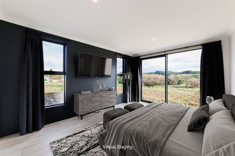 Photo of property in 38 Fry Road, Halcombe, Feilding, 4777