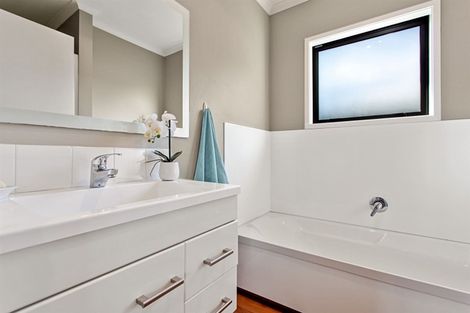 Photo of property in 19a Salonika Street, Whakatane, 3120