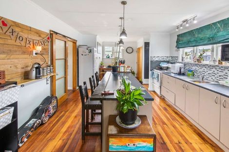 Photo of property in 45 Mclean Street, Woodville, 4920