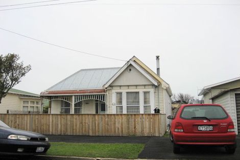 Photo of property in 27 Young Street, Saint Kilda, Dunedin, 9012