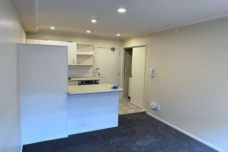 Photo of property in The Rennaissance, 5j/18 Ronwood Avenue, Manukau, Auckland, 2104