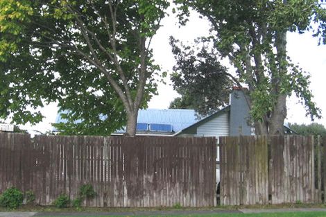 Photo of property in 8 Metcalfe Road, Ranui, Auckland, 0612