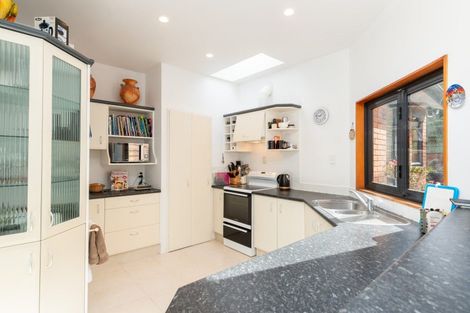 Photo of property in 39 Kahikatea Lane, Brown Owl, Upper Hutt, 5018