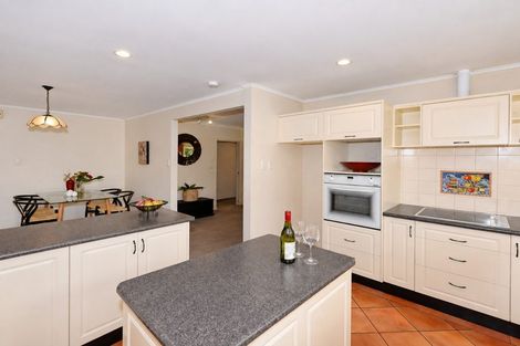 Photo of property in 12 Crescent Street, Richmond, 7020