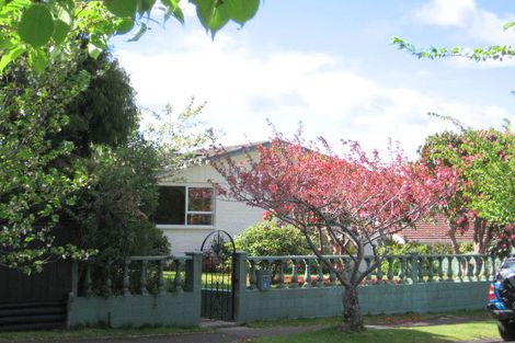 Photo of property in 10 Armstrong Grove, Hilltop, Taupo, 3330