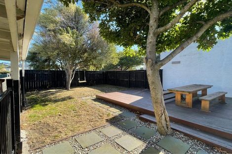 Photo of property in 52 Young Street, Saint Kilda, Dunedin, 9012