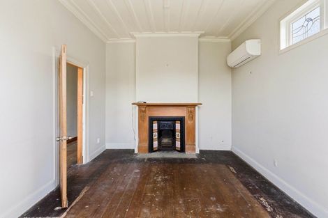 Photo of property in 44 Meadow Street, Mornington, Dunedin, 9011