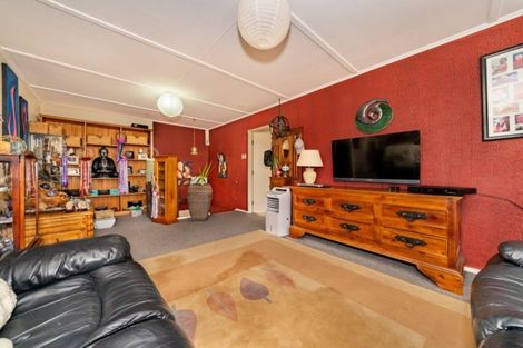 Photo of property in 2/27 Gemstone Drive, Birchville, Upper Hutt, 5018