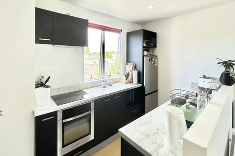 Photo of property in 89 Albionvale Road, Glen Eden, Auckland, 0602