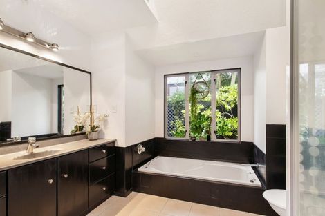 Photo of property in 25 Kedleston Drive, Avonhead, Christchurch, 8042