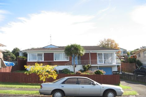 Photo of property in 10 Megan Avenue, Pakuranga Heights, Auckland, 2010