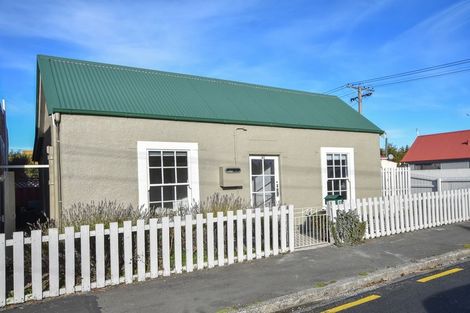 Photo of property in 61 Oxford Street, South Dunedin, Dunedin, 9012