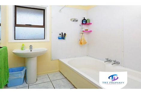 Photo of property in 43 Dominion Road, Papakura, 2110