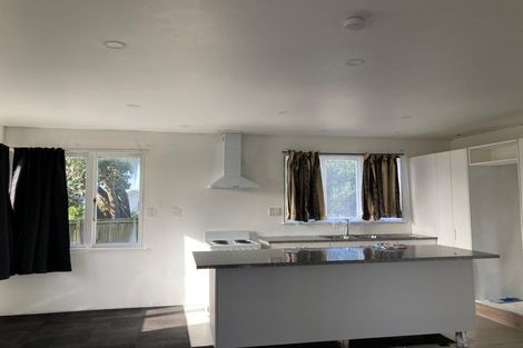 Photo of property in 32 Hain Avenue, Mangere East, Auckland, 2024