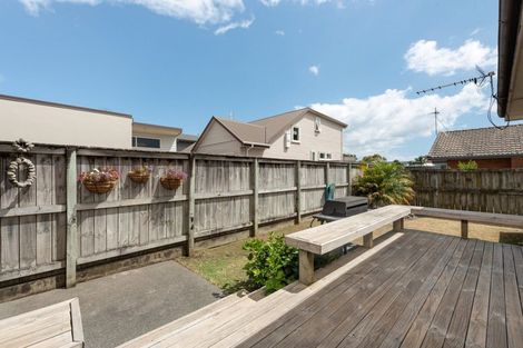 Photo of property in 47 Ngatai Road, Otumoetai, Tauranga, 3110