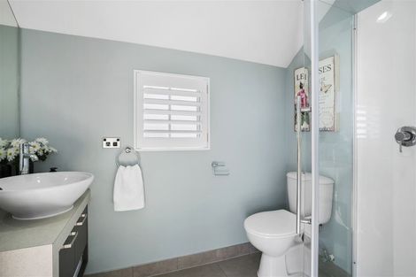 Photo of property in 2/9 Georgia Terrace, Albany, Auckland, 0632